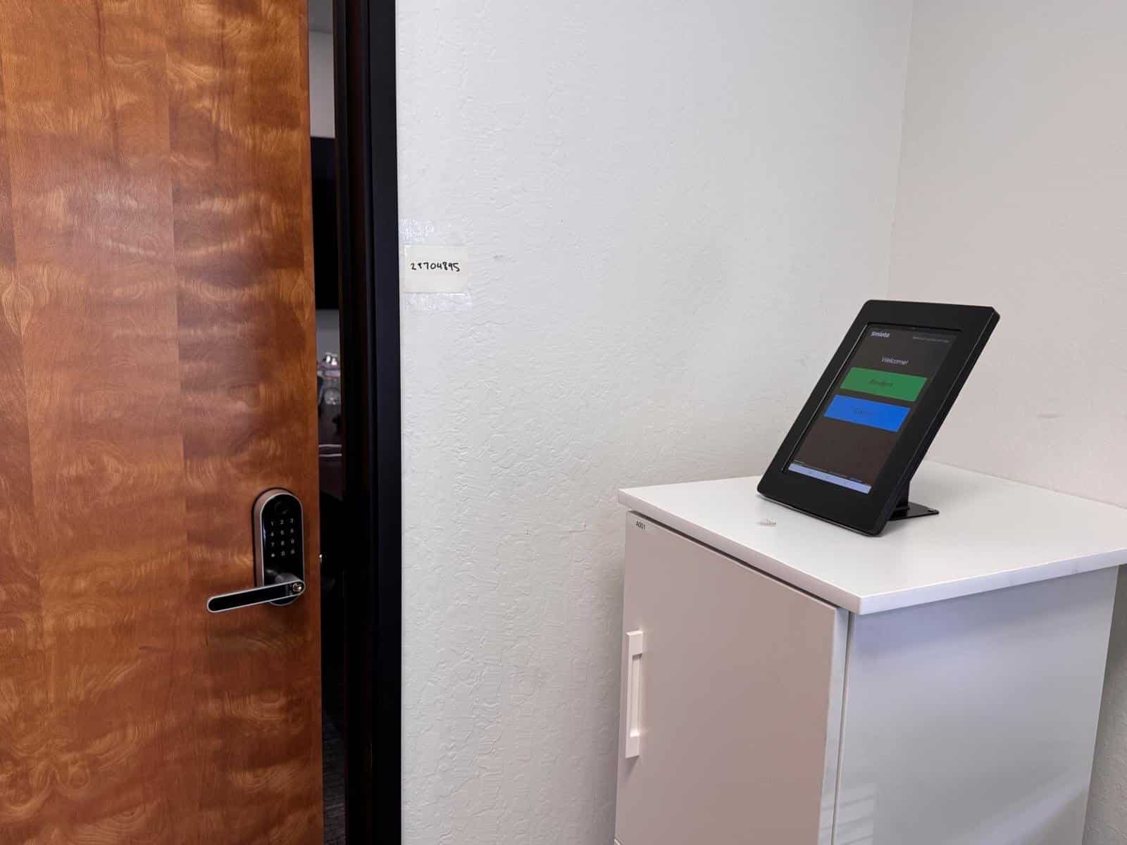 Smiota smart package room for high-volume parcel storage